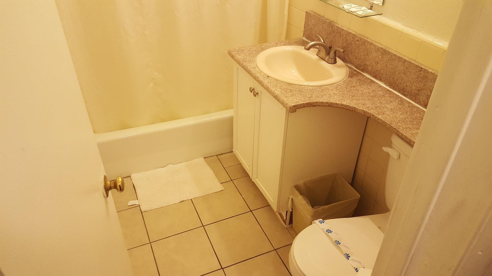 Center Angeles Motel 2*